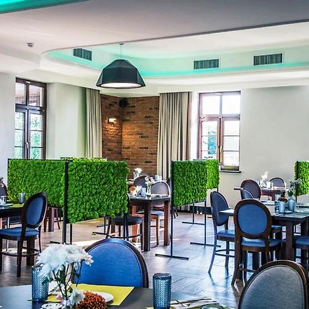 Bed and Breakfast Dwor Karwacz Przasnysz Exterior foto