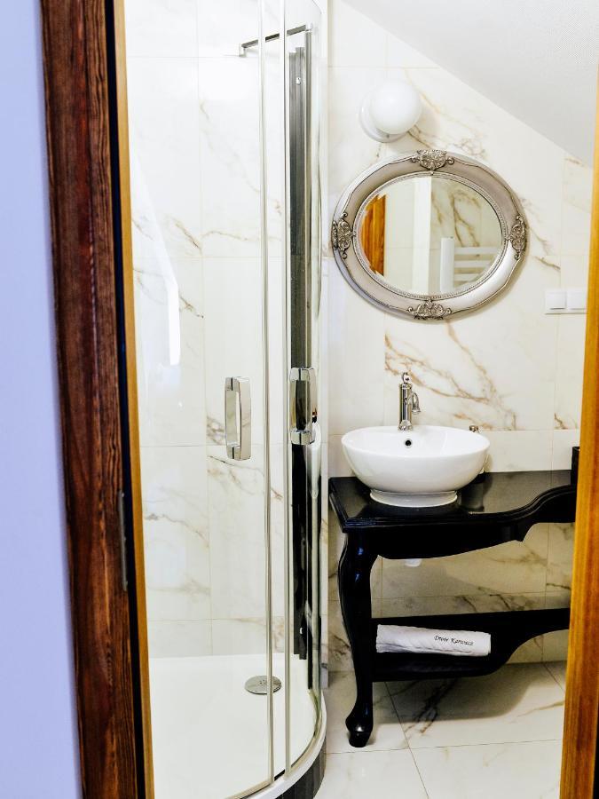 Bed and Breakfast Dwor Karwacz Przasnysz Exterior foto