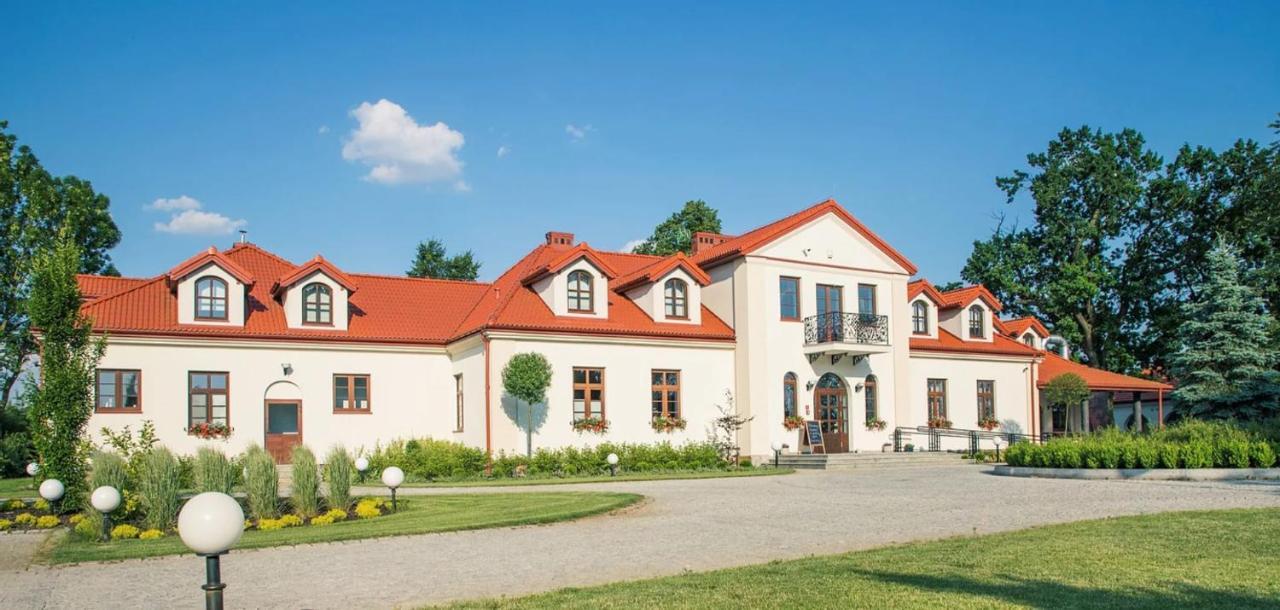 Bed and Breakfast Dwor Karwacz Przasnysz Exterior foto